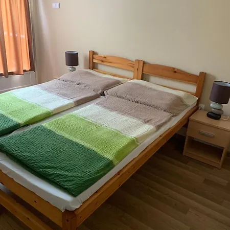 Guest house Fenyves Family And