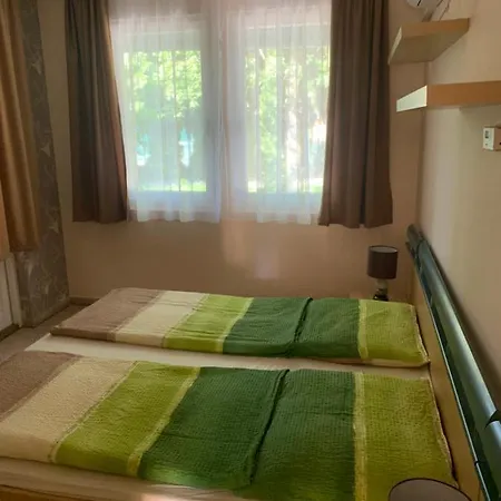 Guest house Fenyves Family And Hajduszoboszlo